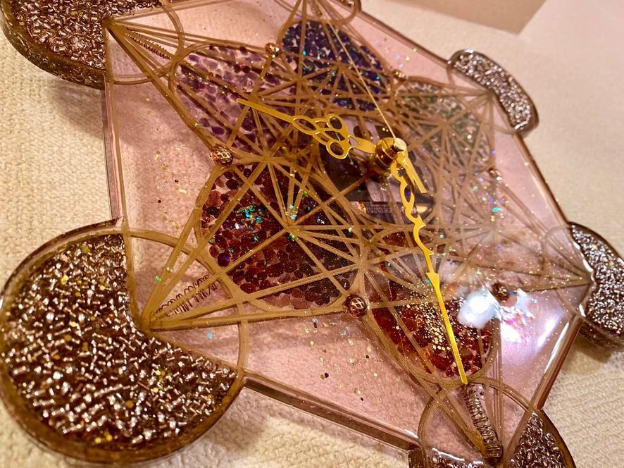 サムネイル： Hiroオリジナルオルゴナイト　メタトロンキューブ型壁掛け時計