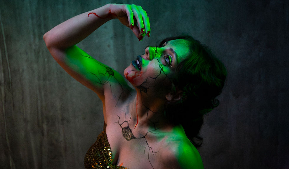 A life in the day of Dystopia (29 of 29)-2_edited.jpg