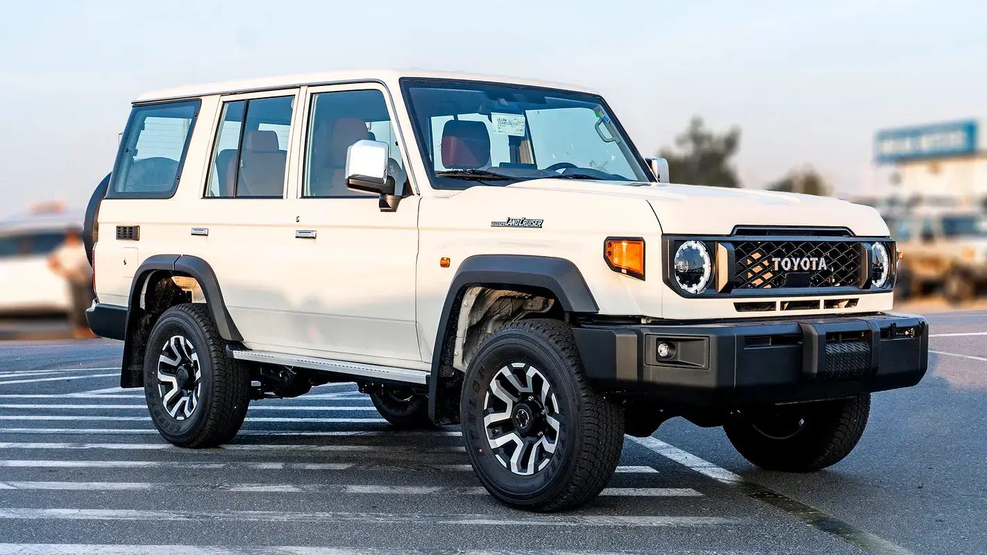 2025 Toyota Land Cruiser 76 series