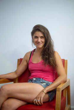 Daniela tuvo - cerca