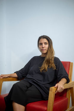 Josefina B - Cerca