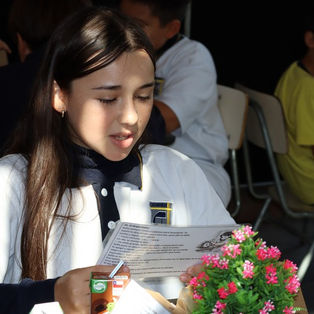 Té Literario en la Biblioteca