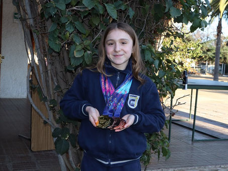 Alumna de quinto básico logró medalla de oro en campeonato internacional de gimnasia