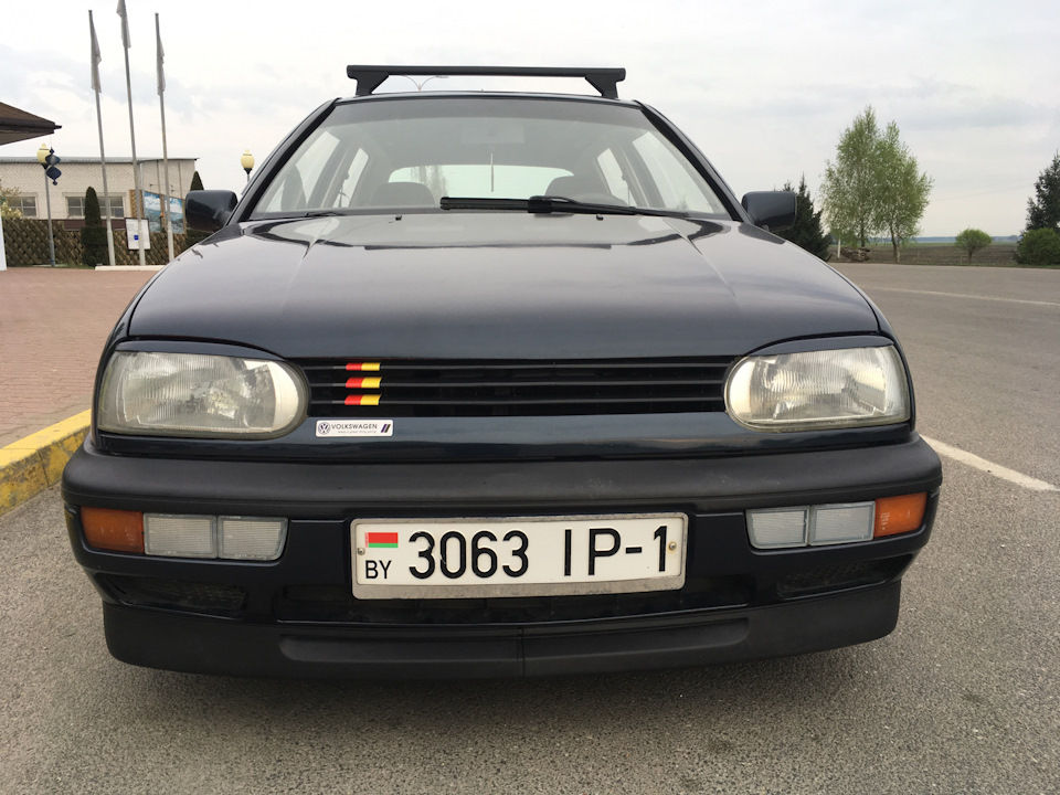 Миниатюра: Volkswagen Golf III 1991-1997 Լոսարձակի Նակլատկա