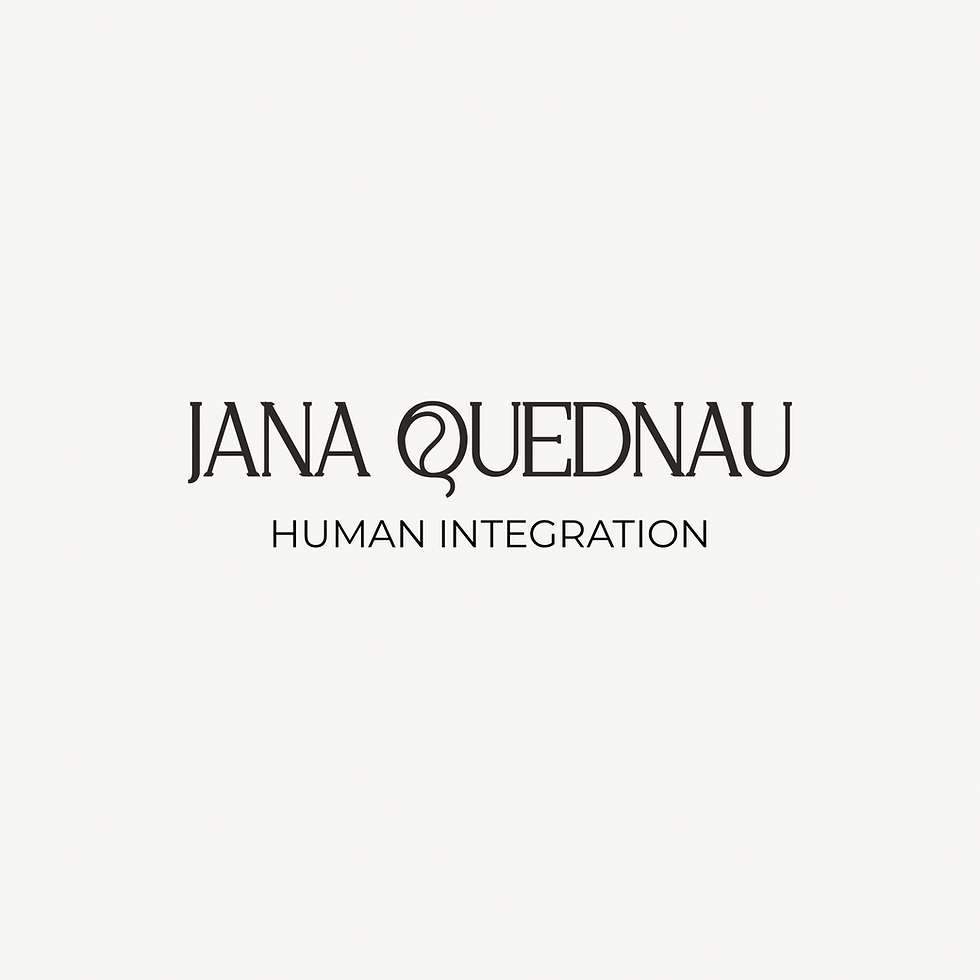 Jana Quednau Logo.png