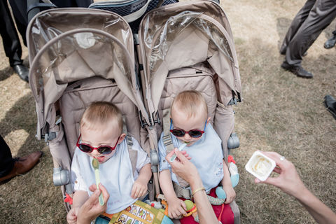 Reportage mariage au  Château de l'Éperonnière à Rochefort sur Loire 49 -
Cocktail - Vin d'honneur -03