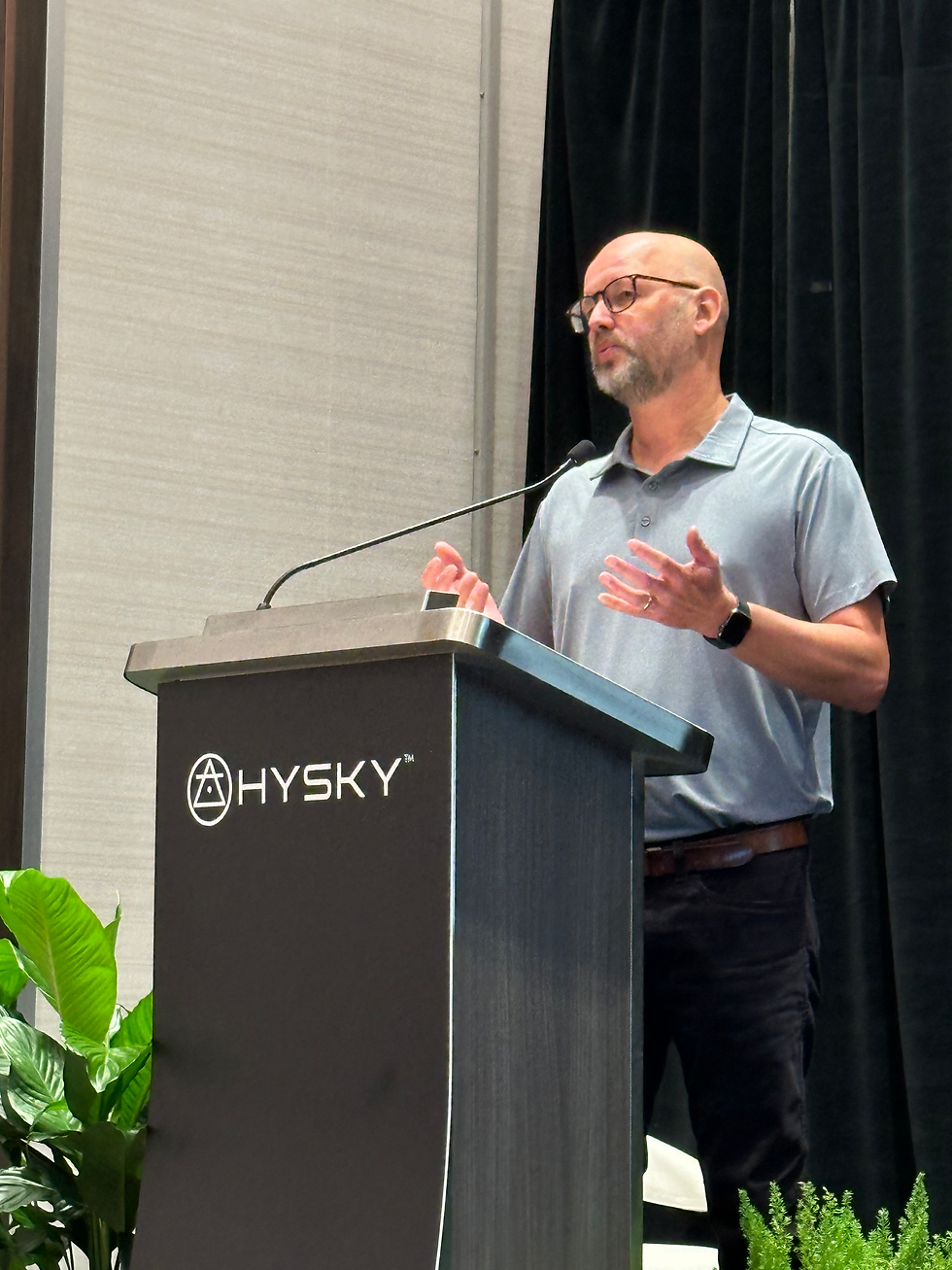 Norbert Palenstijn: Product Sales Development Manager, Leybold USA Inc., Exploring Vacuum Solutions for Cryogenic Hydrogen Vessels