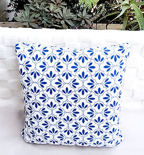 Outdoor moroccan single_edited_edited_edited.jpg