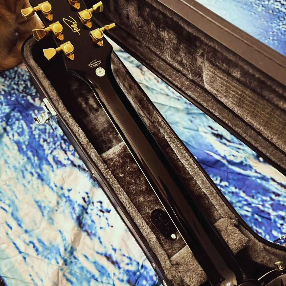 Thumbnail: Epiphone Matt Heafy 簽名款 Les Paul Custom Fishman Origins 黑金 電吉他