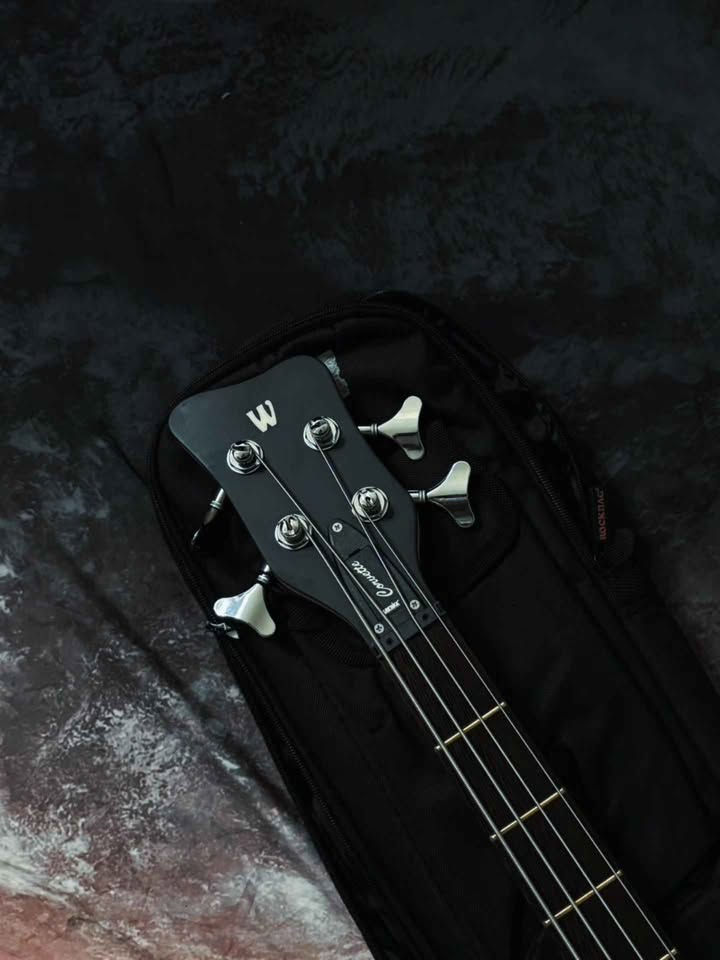 Thumbnail: Warwick RockBass Corvette Basic 4 主動式 電貝斯