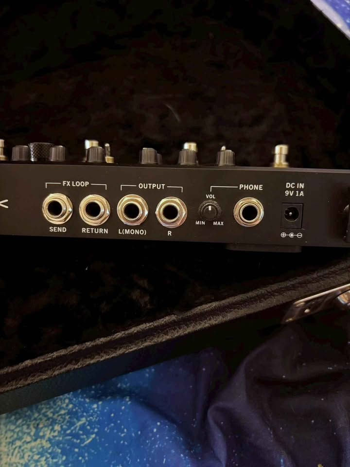 縮圖：Mooer	Truck Black 類比 數位 單顆綜合 效果器