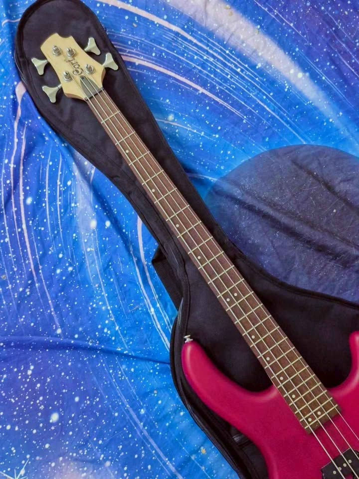 Thumbnail: Cort Action PJ Bass 電貝斯