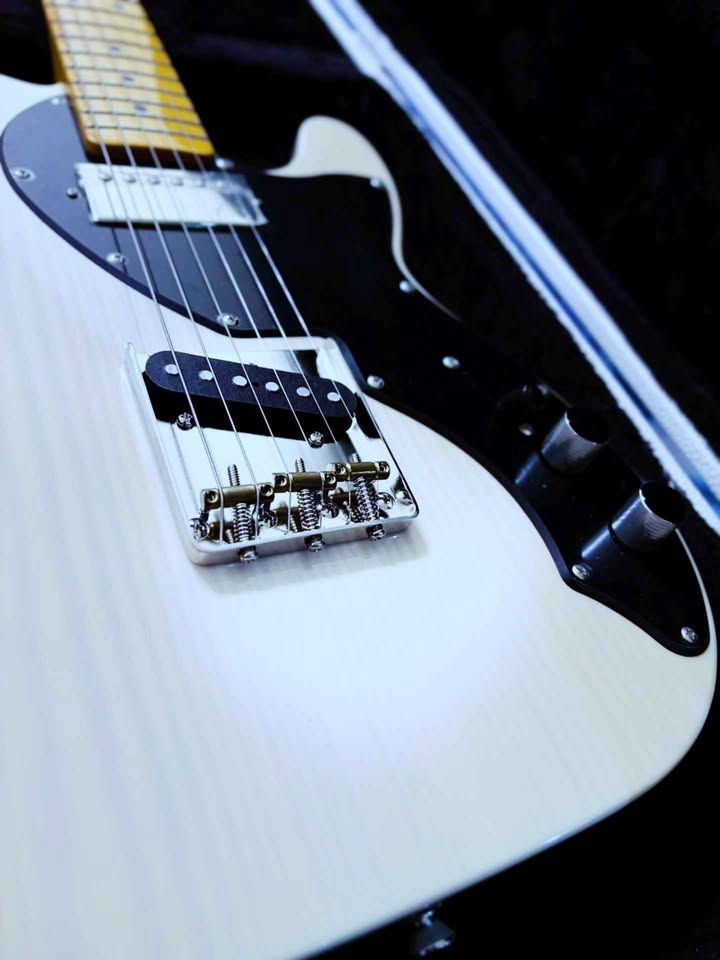 縮圖：Fender Short Scale Player Modern Telecaster White 電吉他