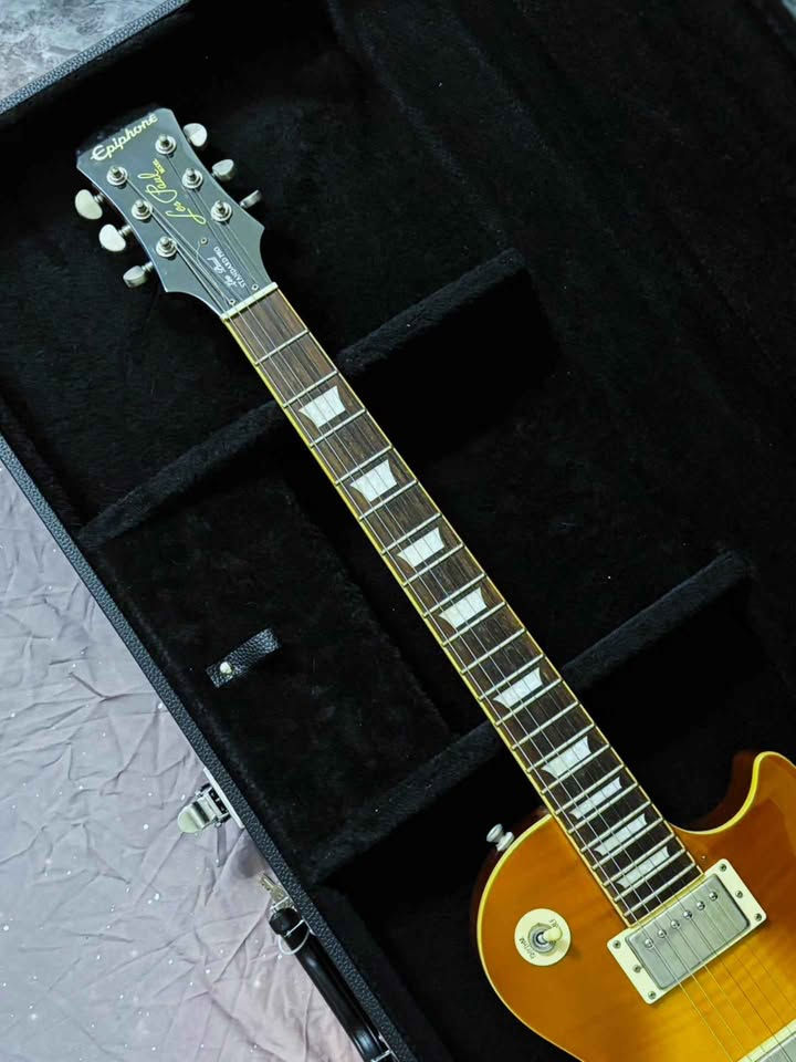 Thumbnail: Epiphone Les Paul Standard Pro 電吉他