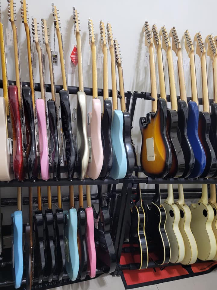 Thumbnail: 14把雙層 琴架 吉他架 全新品