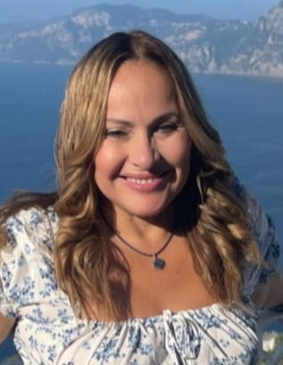 AUTHOR OLIVIA CASTILLO