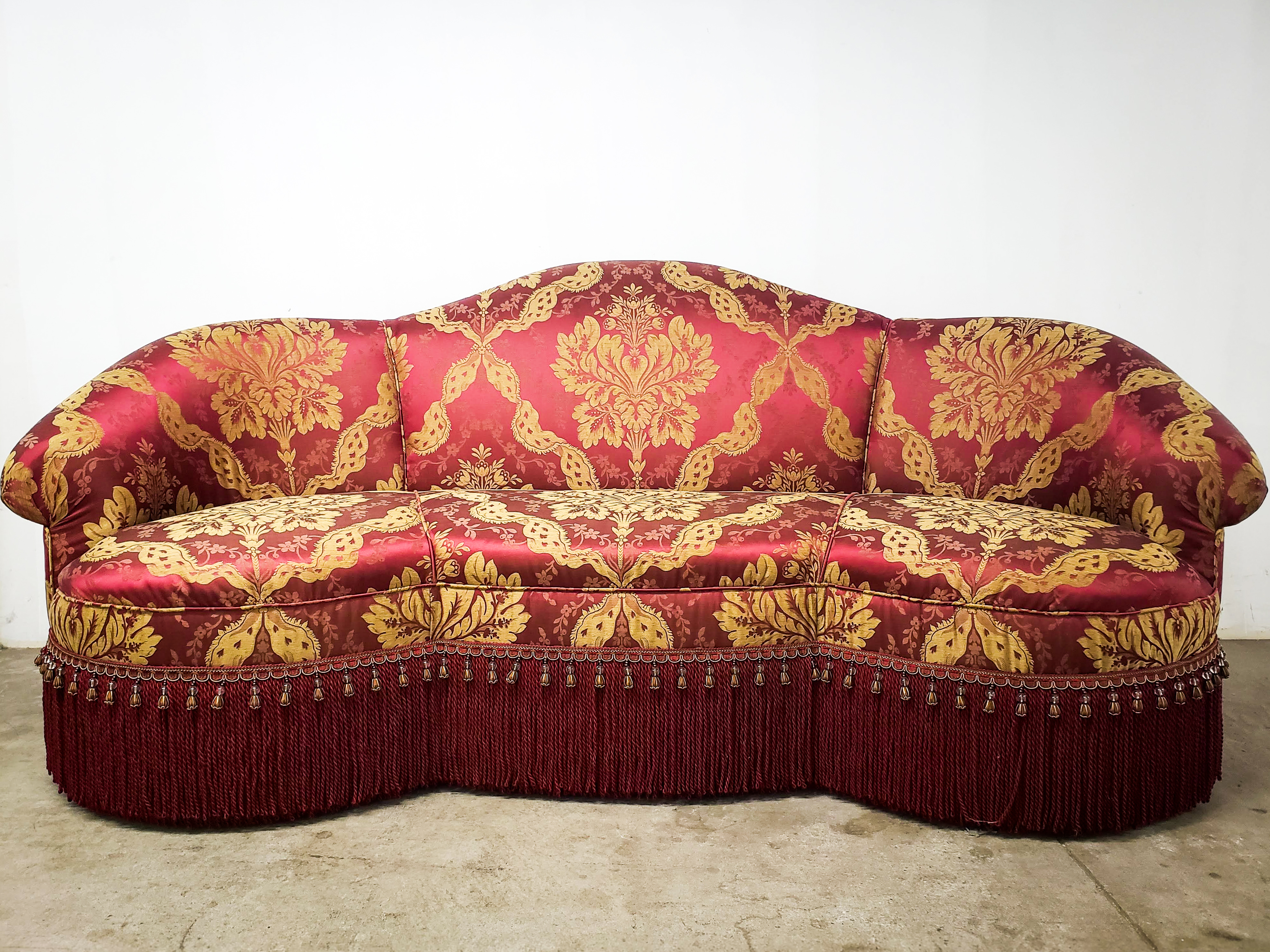 Damask Settee