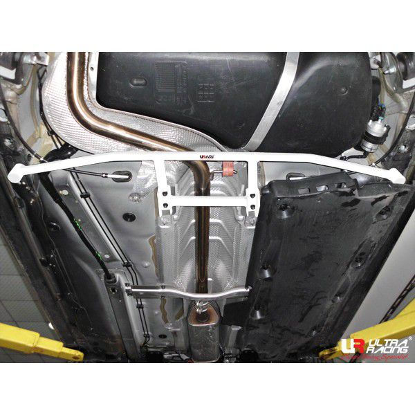 Lower H-brace 4 puntos AUDI A1 10+ ULTRARACING