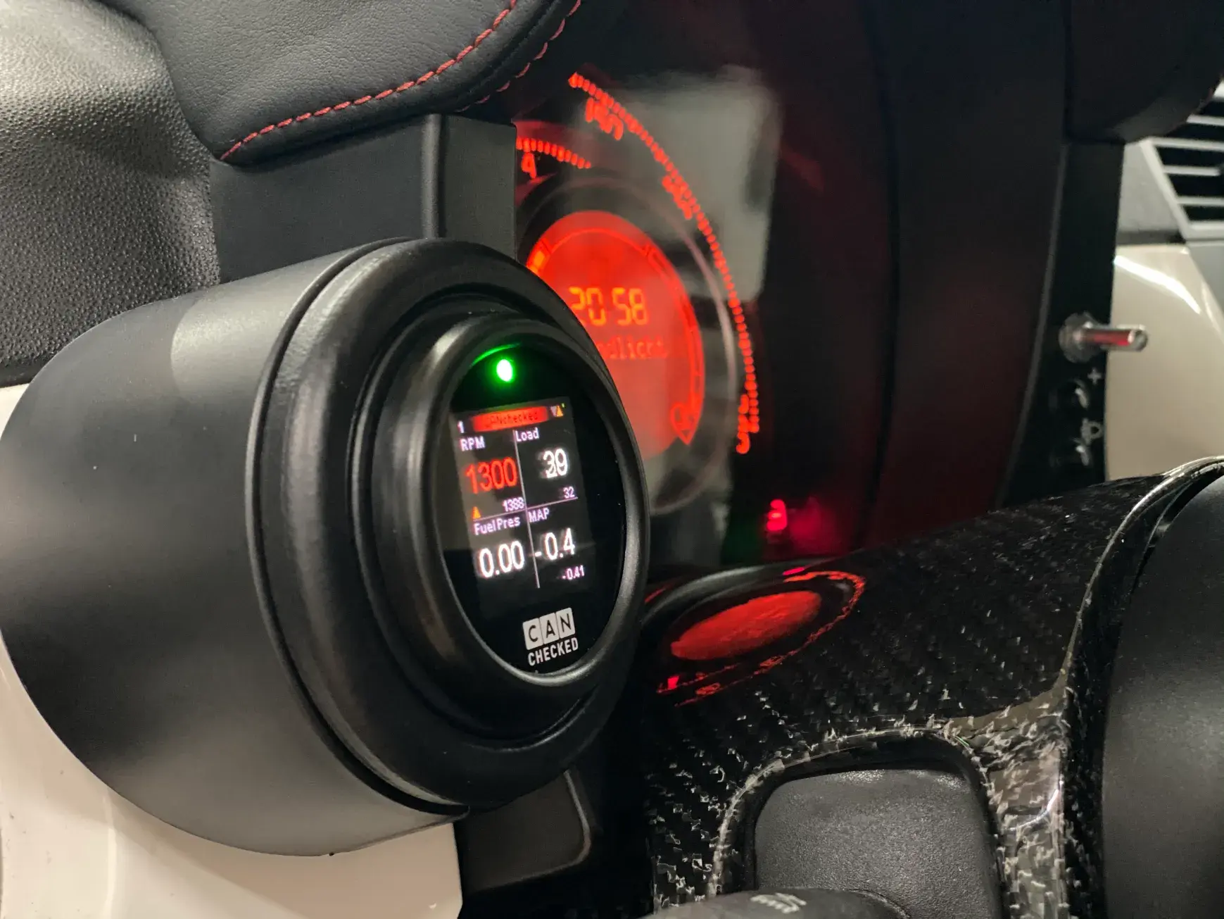 Pantalla Fiat Abarth 595 Can Bus táctil Multifunción 52mm Canchecked