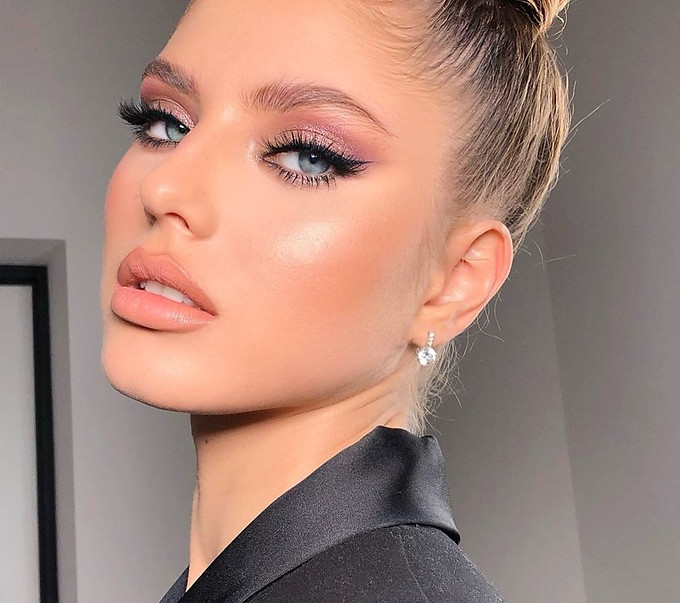 6.glamorous-wedding-makeup.jpeg