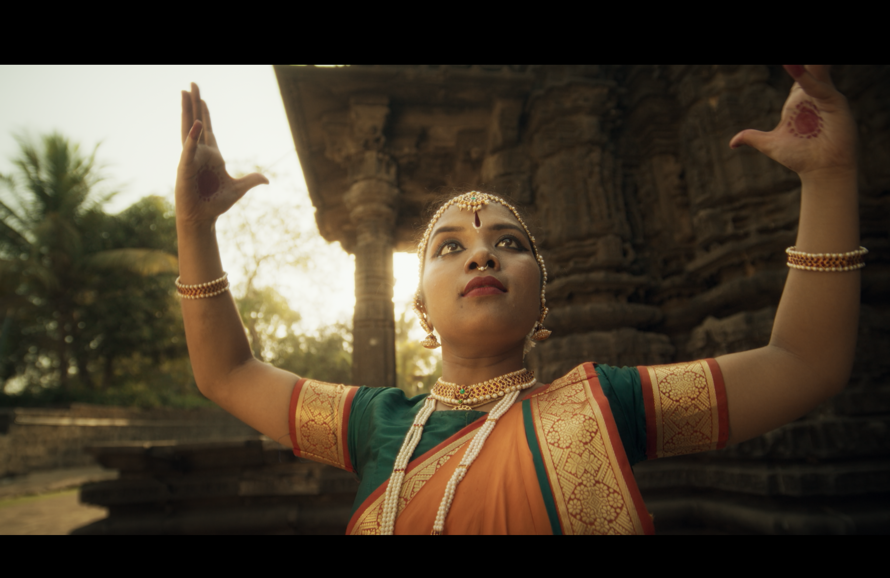 Selected frame 33