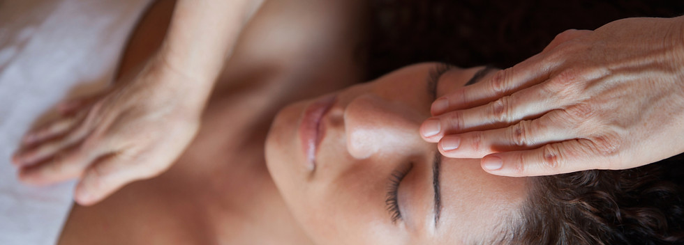 Sessão de cura de Reiki