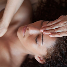 Reiki Healing Session
