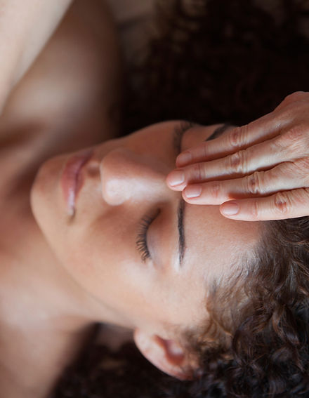 CranioSacral Therapy to a patient by Nicole Longwell in Dunedin Florida