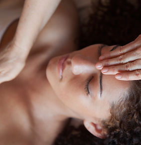 Sessão de cura de Reiki