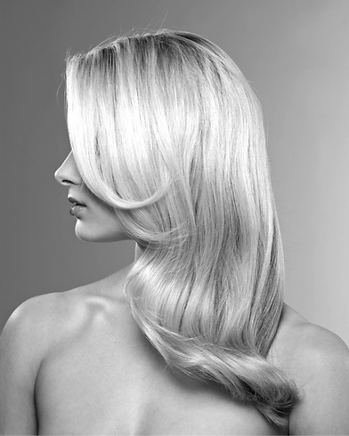 Blonde%20Hair%20Model_edited.png