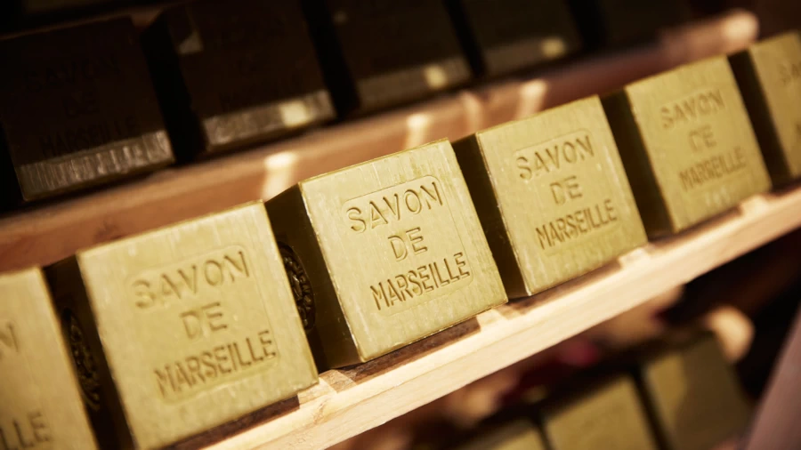 savon de marseille left to cure