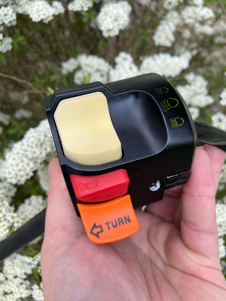 BMW K100 switch gear overhauling