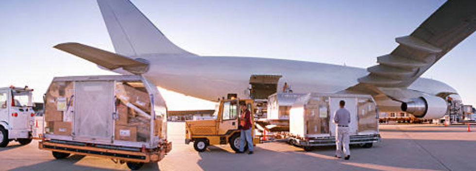 Im avion cargo 01.jpg