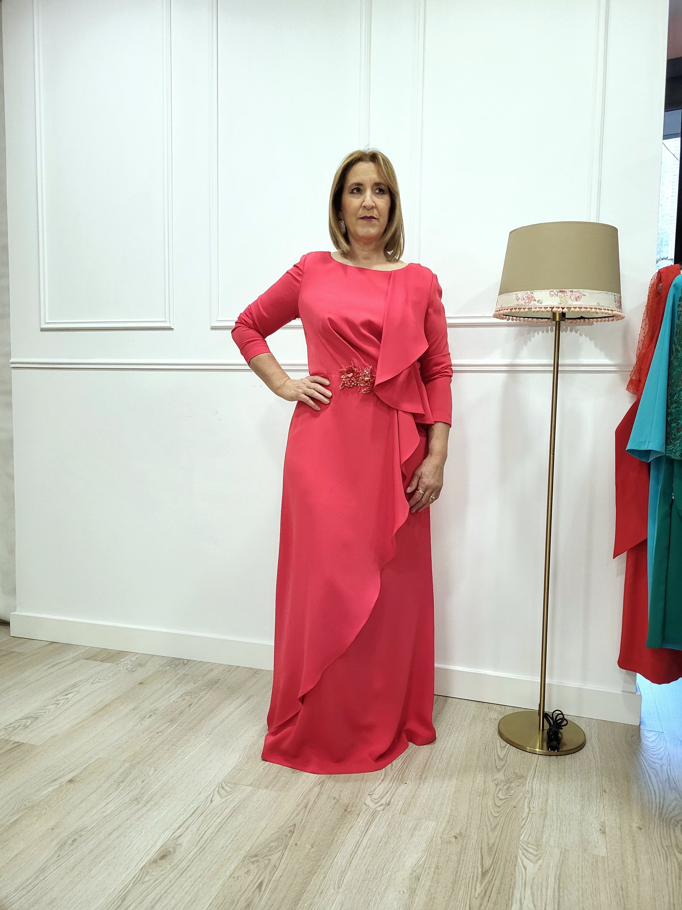 Vestdo rojo volante caído 