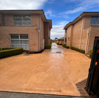 After photo of clean driveway