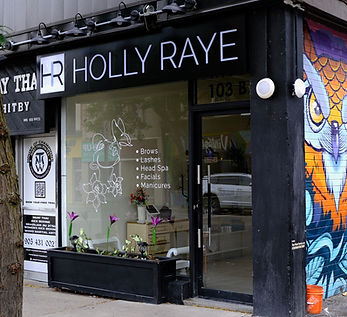 Picture of Holly Raye from the street