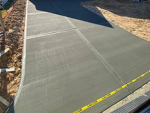 concrete-driveway-26_edited.jpg