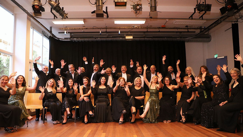 Het Amsterdams Turks Klassieke Muziekkoor: Echoes of the turning season