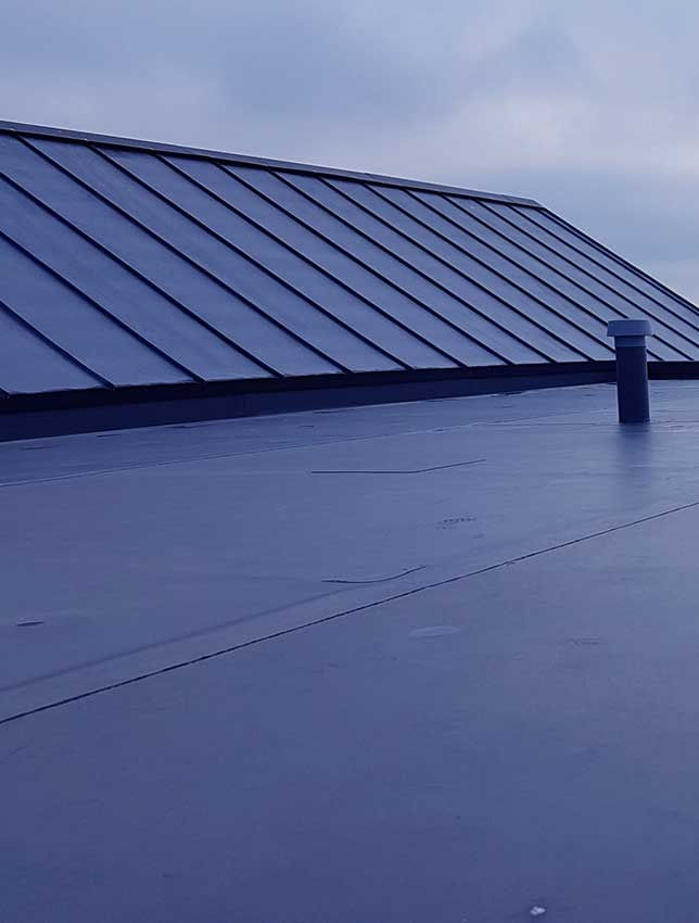 Calgary single ply roofing system installation