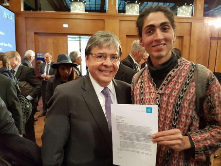 Carta al Señor Carlos Holmes Trujillo en su visita a Berlín