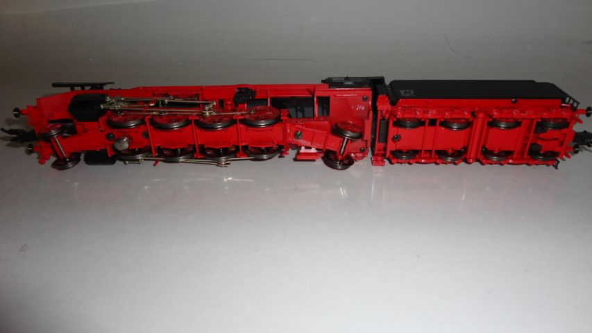 Miniature : Fleischmann 4130 - Locomotive DB 41.270