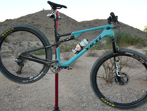 First Ride Review: 2026 Yeti ASR Shimano XTR DI2 Build!