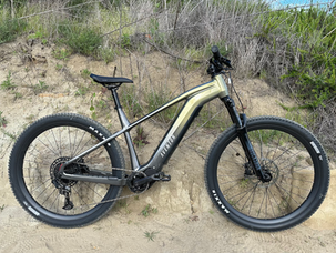 The Aventon Ramblas is a $2699 E-MTB, But Does It Shred?