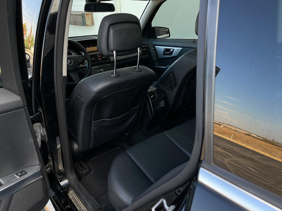 Thumbnail: 2010 Mercedes GLK350 4Matic