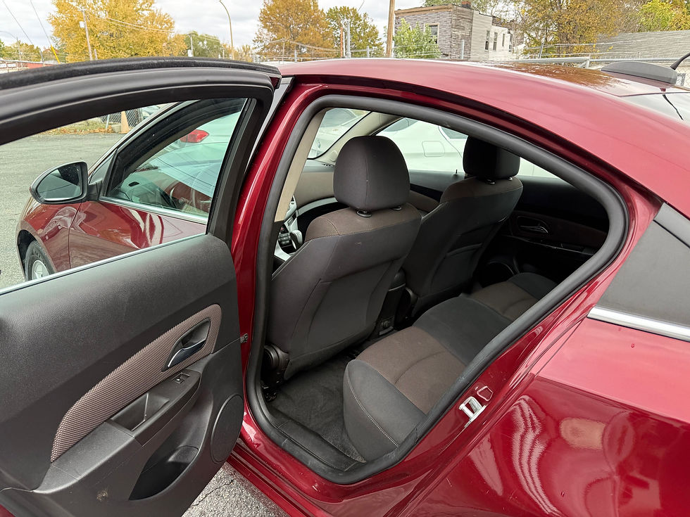 Thumbnail: 2015 Chevy Cruze LT