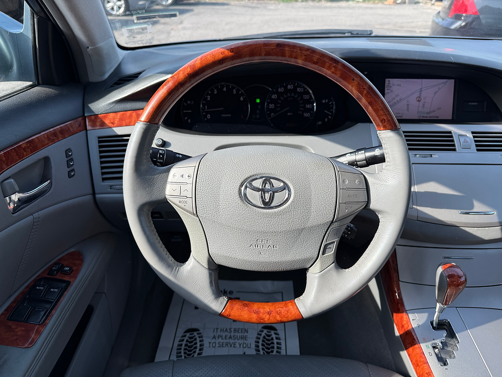 Thumbnail: 2005 Toyota Avalon Limited 