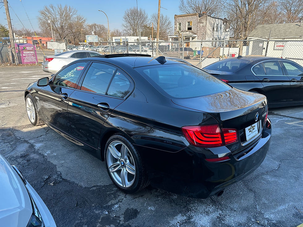 Thumbnail: 2013 BMW 535i Xdrive (M Sport)