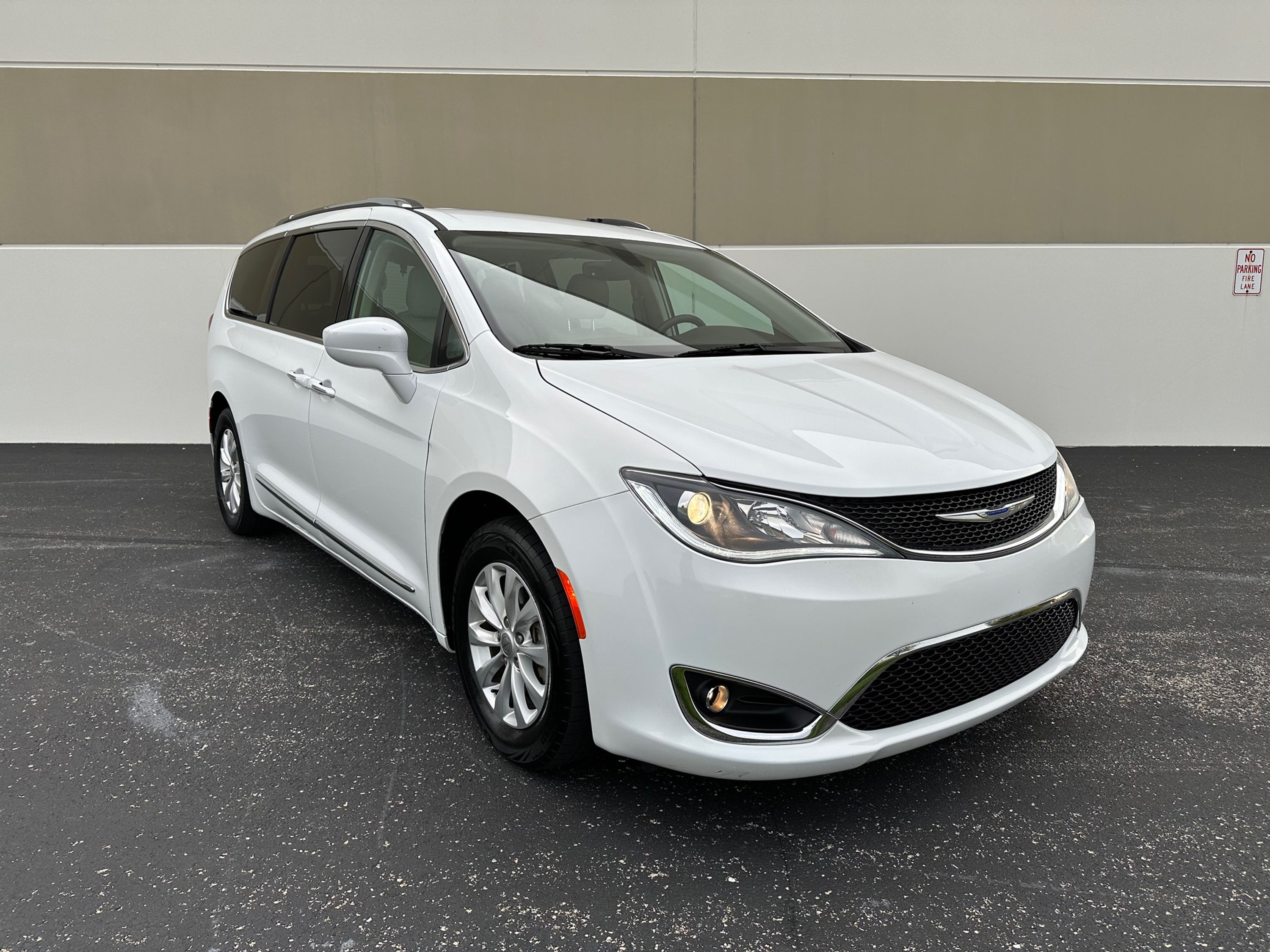 2019 Chrysler Pacifica Touring L