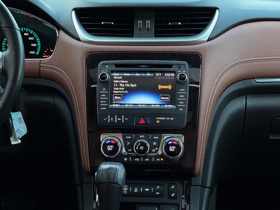Thumbnail: 2016 Chevy Traverse LT2 AWD