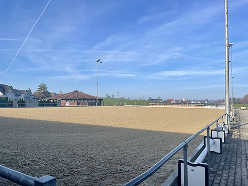 Aussenplatz.HEIC